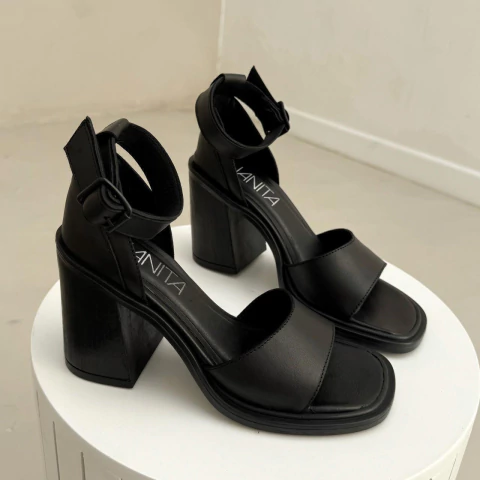 MARA CUERO NEGRO - comprar online