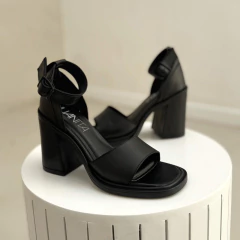 MARA CUERO NEGRO - tienda online