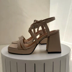 ALONDRA CUERO NUDE PREVENTA en internet