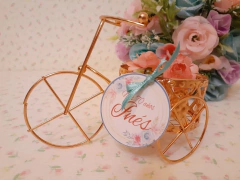 souvenir bici dorada con flores - comprar online