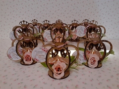 Souvenir corona con flores - tienda online
