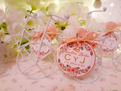 Souvenir Mini Bici corazón Con Flores Y Tarjeta