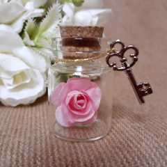 souvenir mini frasquito con rosa