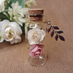 souvenir frasquito con dos rosas - comprar online