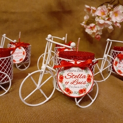 Souvenir Mini Bici redonda Con Vela Y Tarjeta