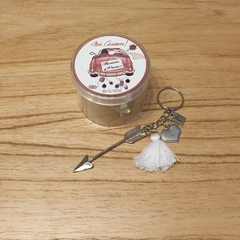 llavero flecha con cajita personalizada