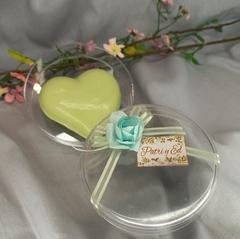 Souvenir Cajita De acrilico con jabon en forma de corazon - tienda online