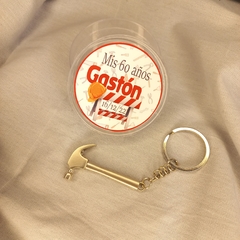 llavero martillo con cajita personalizada