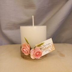 Souvenir veloncito con flores y tarjetita - comprar online