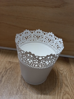 Balde / Portamaceta Calado 16,5 Cm
