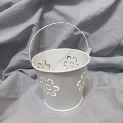 Imagen de Balde CALADO FLORES Metal 9 X 10 Cm
