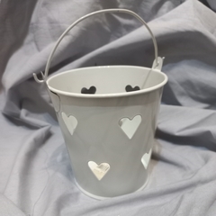 Baldes Metálicos Calados Corazón - comprar online