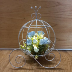 Centro De Mesa Carroza Grande Con Flores y Luces Led 30cm