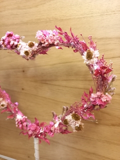 CORAZON LED CON FLORES SECAS - Somos tu Evento