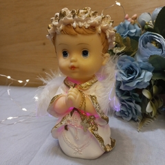ANGEL ARRODILLADO 10 CM CON LUZ MULTICOLOR - tienda online
