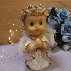 ANGEL ARRODILLADO 10 CM CON LUZ MULTICOLOR - Somos tu Evento