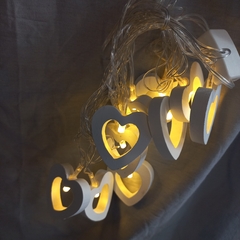 GUIRNALDA LED CORAZONES MADERA - Somos tu Evento