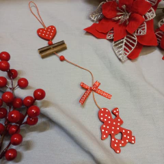 DECO ABOLITO ADORNO NAVIDAD MADERITA COLGORIO ROJO en internet