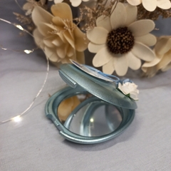 Souvenir espejo ovalado con flores en internet