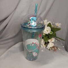 vaso con bombilla en internet