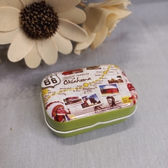 Lata mini pastillero autos motos ruras 5.5*3.5*2.3 CM en internet