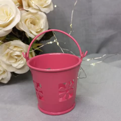Mini Baldes Calados Souvenir corazon o flor - comprar online