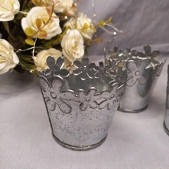 MACETITA Balde Metal Zinc Flores en internet