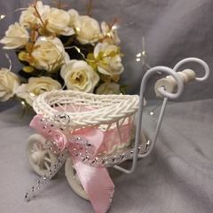 Mini Cochecitos/ Carrito Mimbre Souvenir Decoración - Somos tu Evento