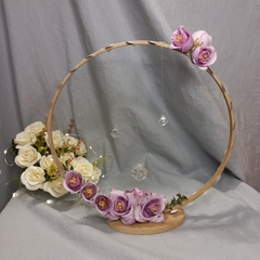 Centro de mesa Aro Floral CON CAIRELES - Somos tu Evento