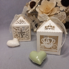 Imagen de Souvenir Cajita De Opalina Con Jabon En Forma De Corazon