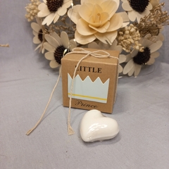 Souvenir cajita bebe con jabón de corazón - comprar online