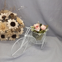 Centro De Mesa Bicicleta Con Flores 20cm - Somos tu Evento