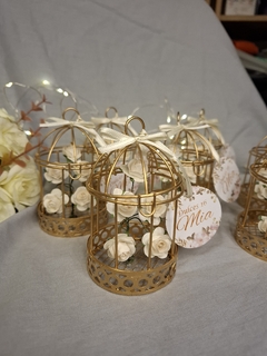 Imagen de Souvenir Jaulita Dorada Con Flores