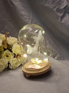 souvenir cupula con mariposas - comprar online