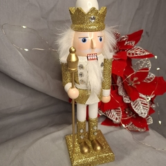 CASCANUECES DE MADERA 25CM BLANCO Y DORADO - Somos tu Evento
