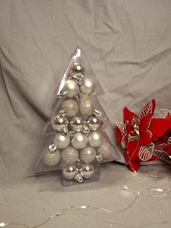 Adornos De Navidad Caja De Acetato Con 17 Bolas 3cm en internet