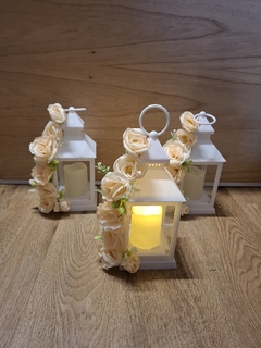 FAROL CON FLORES - comprar online