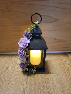 FAROL CON FLORES