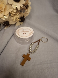 denario de madera con cajita de acrilico - tienda online
