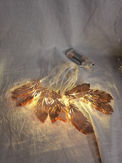 Guirnalda Decorativa Luces Led Plumas Metal A Pila - tienda online