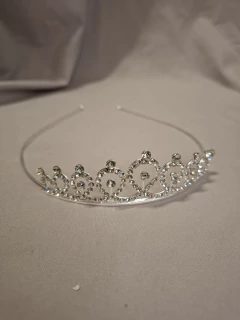 Imagen de tiara Larissa