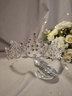 TIARA CORONA GRANDE SORA en internet