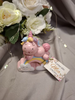 souvenir unicornio arcoiris en internet