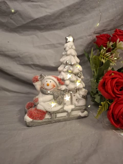 adorno navideño de ceramica con luz trineo arbolito en internet