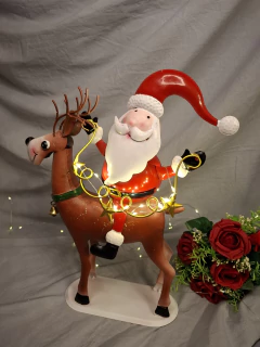 Imagen de DECORACION DE METAL PAPA NOEL EN RENO CON LUZ