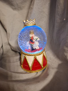 Bola De Nieve Navideña Cascanuez 8.5x13cm - tienda online