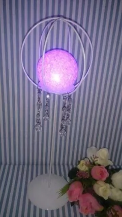 Centro De Mesa Candelabro 43cm Caireles 15 Años Bola Led - tienda online