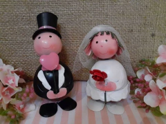 souvenir o adorno para torta pareja de novios de metal en internet