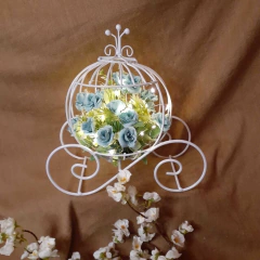 Centro De Mesa Carroza Grande Con Flores y Luces Led 30cm