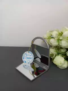 Souvenir espejo carterita con flores - comprar online